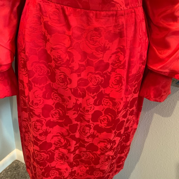 Vintage AJ Bari Silk Skirt Suit set Royal Red Sz 10 GOLD BUTTONS - Picture 13 of 17